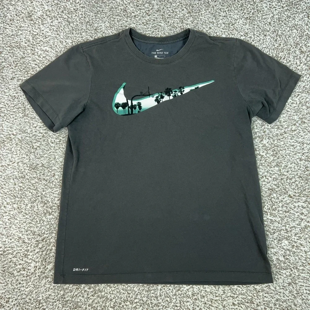 Nike Shirt Mens Large Gray Dri-FIT Coast To Coast Swoosh Graphic Tee Basketball